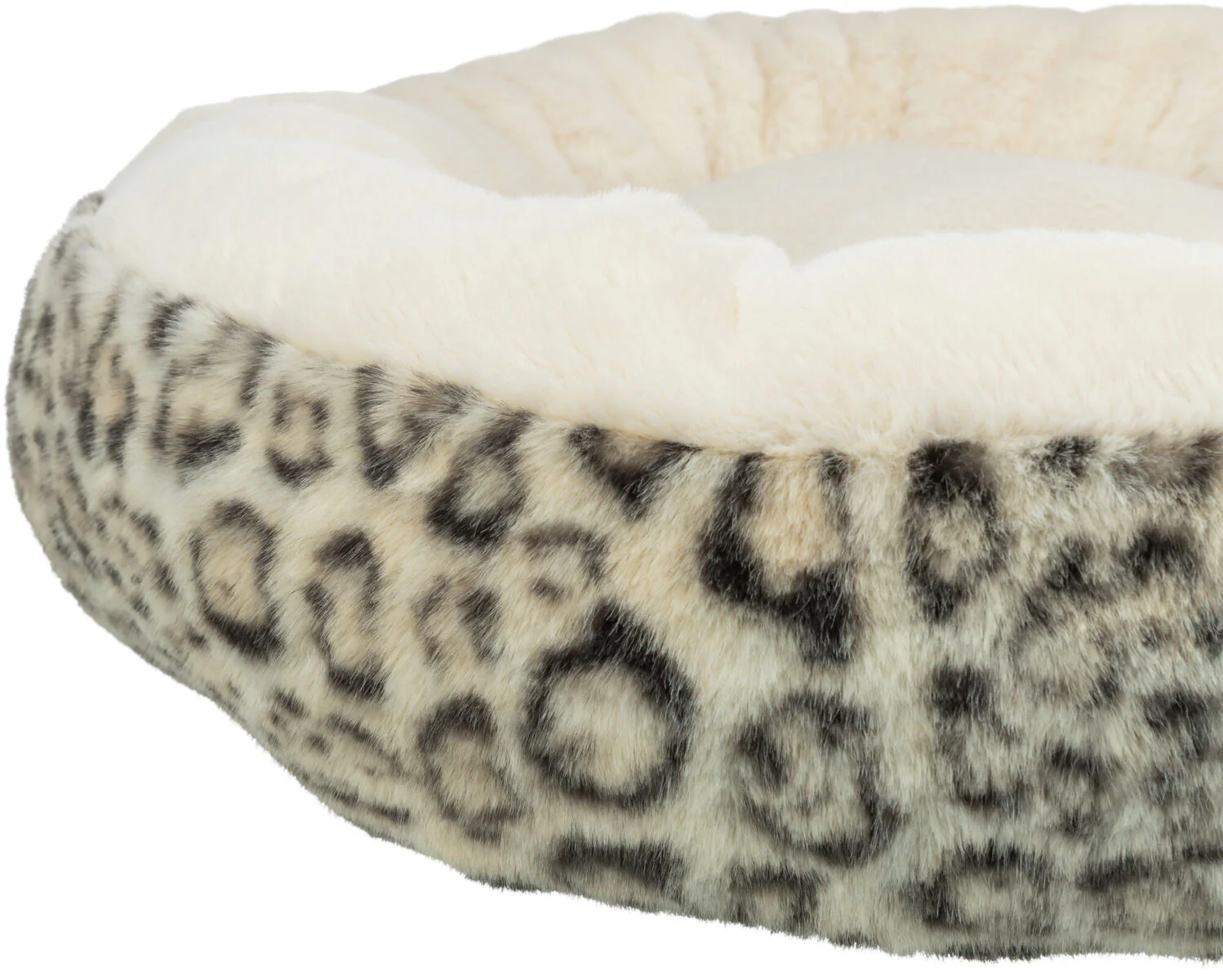 Bett Leo - Image 3