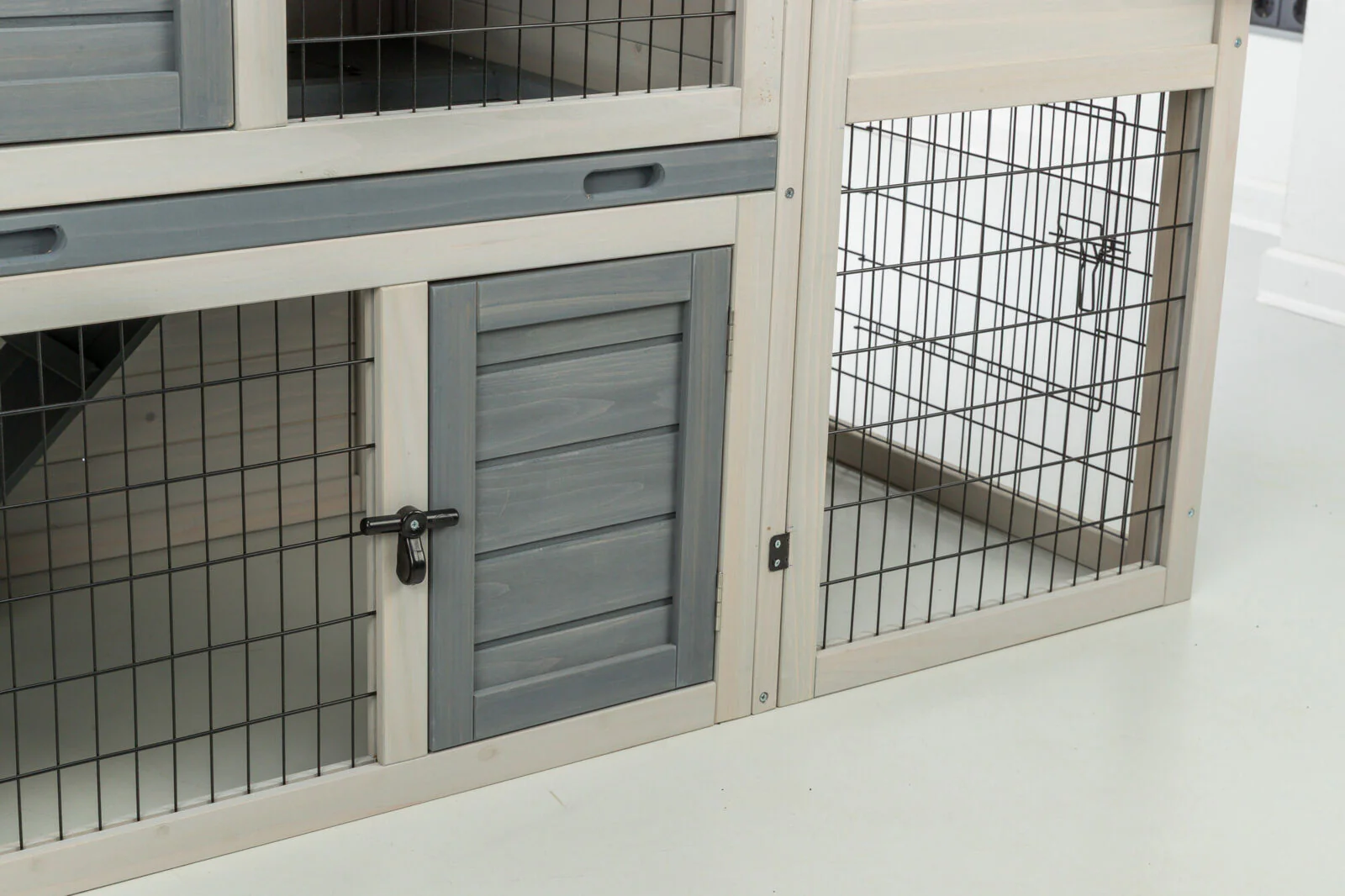 Kleintierstall mit Freilaufgehege - Image 9