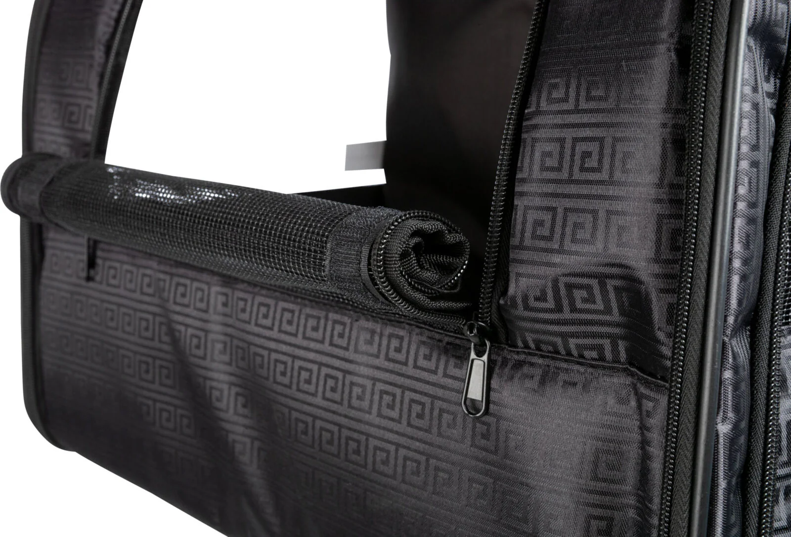 Trolley Elegance - Image 5